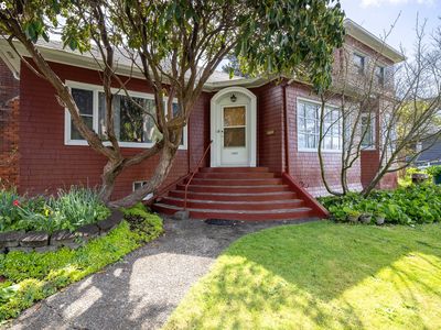 1447 Sherman Ave