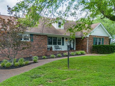 1575 Dyke Rd