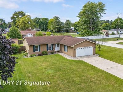 Property at 4159 Bradford Dr, Saginaw, MI