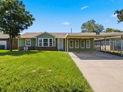 702 Redondo Dr