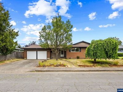 244 Butte Ct SE
