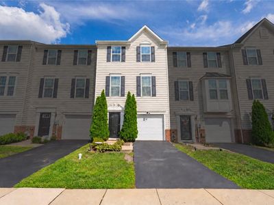 82 Green View Dr
