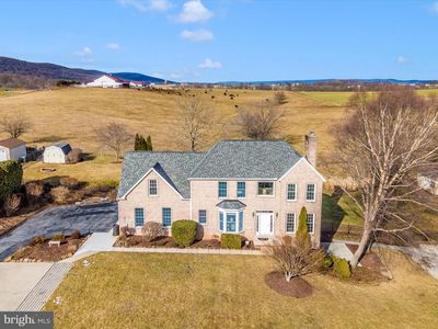 532 E Mountain Rd
