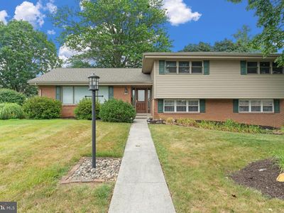 102 Lynnwood Dr