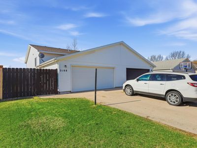 3108 Dakota Park Cir S
