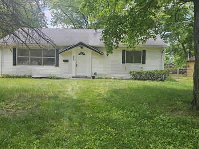 401 Dickens Dr