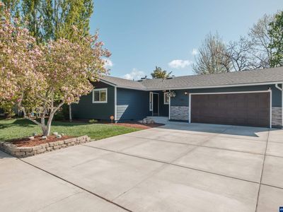 2388 Westminster Ave NW