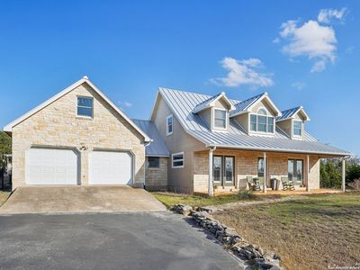 6558 N US Highway 87