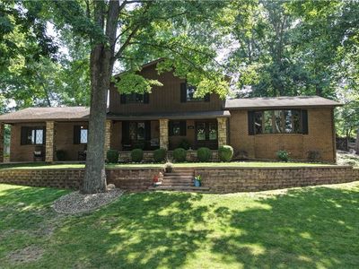 2356 Beechwood Dr NW