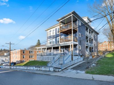99 Cross St