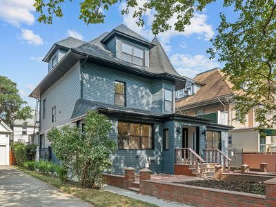 2729 Bedford Ave FLOOR 1