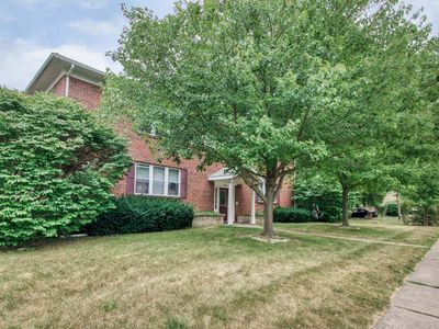 3025 E Main St