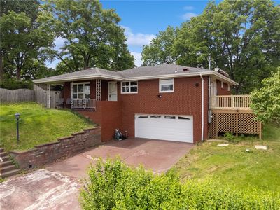 30 Clay Pike