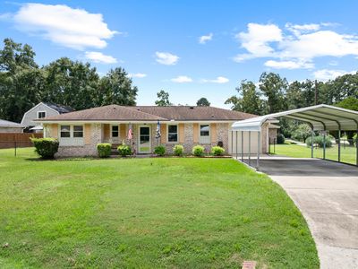 4935 Foxwood Dr