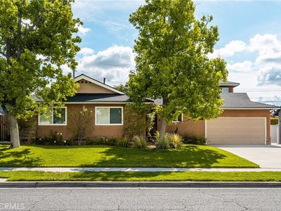 4882 McCormack Ln