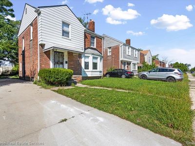 3364 Ewald Cir