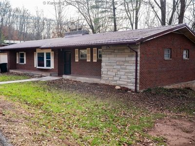 993 Old Point Rd