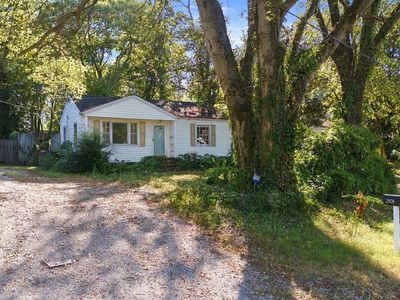 230B 54th Ave N