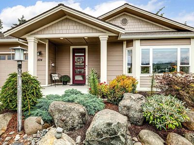 504 W Evergreen Farm Way