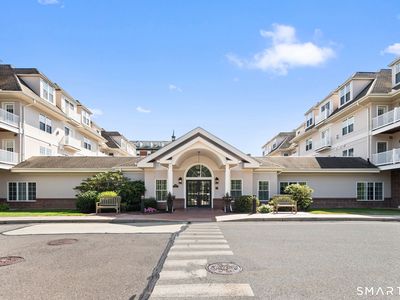 237 Fern Street #211E