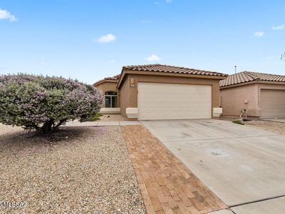 8403 S Otis Dr