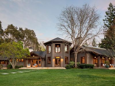 15 Hidden Valley Ln