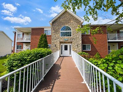 10212 Crossbow Ct APT 1