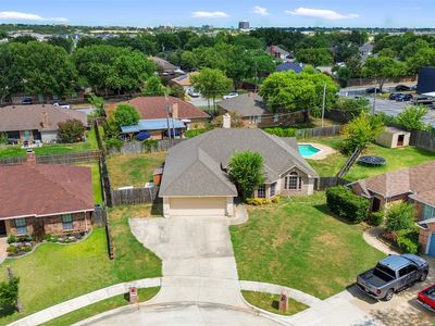 5344 Lynda Ct