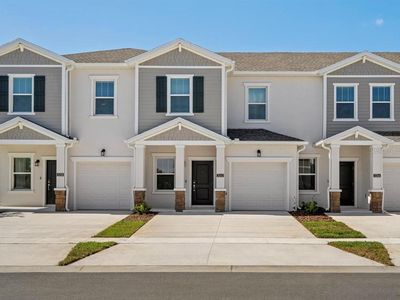 3262 Laurent Loop