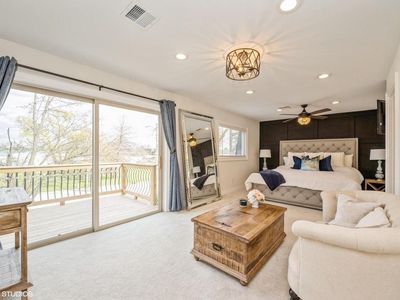 204 Elmhurst COURT #12