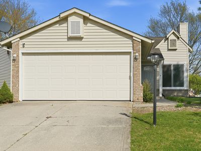 Property at 652 Southridge Ct, Westfield, IN