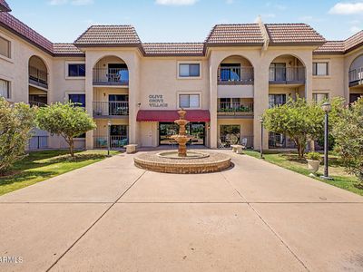 3033 E DEVONSHIRE Avenue #1021
