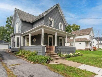 123 Franklin St
