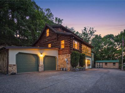108 Mountain Ave