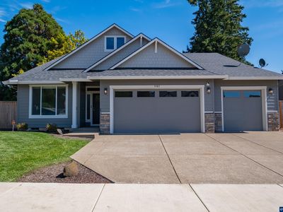 1161 Charming Pl NE