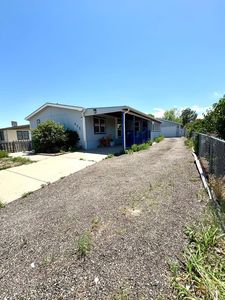 232 E Rolling Hills Dr