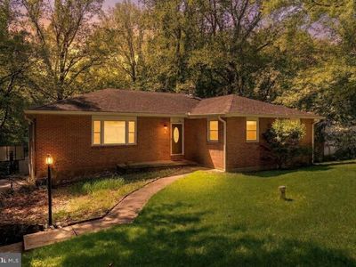 871 Shore Acres Rd