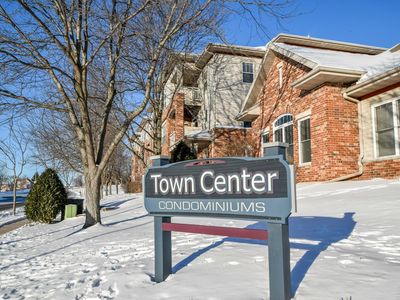 101 Metro Ter UNIT 301