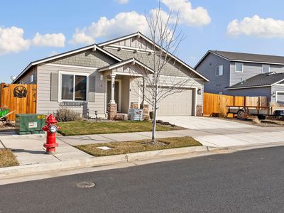 1291 NW Willow Parkway Rd