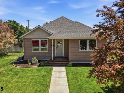 1480 6th St