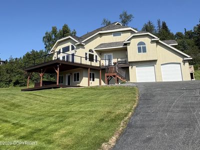 18701 France Cir