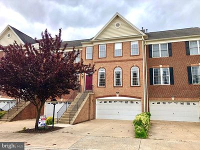 22511 Airmont Woods Ter