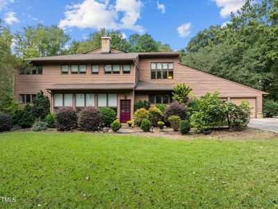 5736 Heatherstone Dr