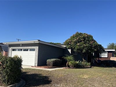 5557 Canehill Ave