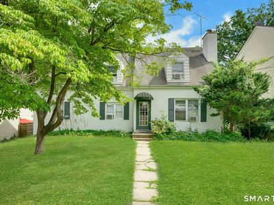 114 Pine Hill Avenue