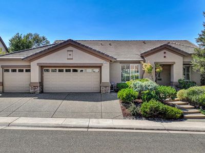 1839 Fallen Leaf Ln