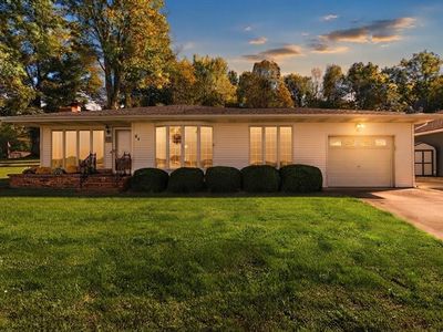 84 E Hickory Rd