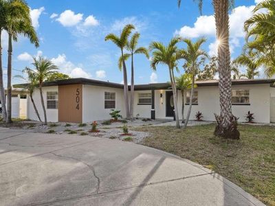 504 Driftwood Dr E