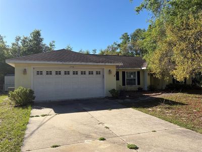 2758 W Century Blvd