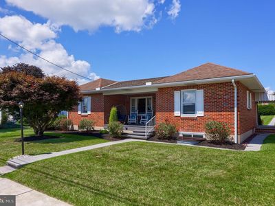 345 W Carpenter Ave